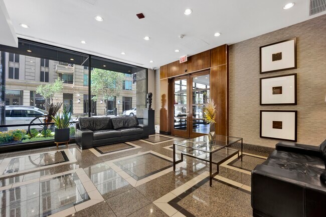 Photo - 30 E Huron St Unit 3204