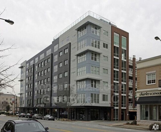 Building Photo - 100 E Washington St Unit #21 Rental
