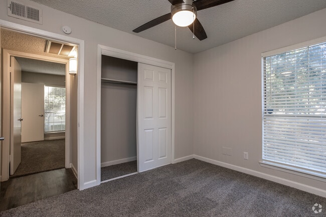 3BR, 2BA - 1024SF C-2R - Bedroom