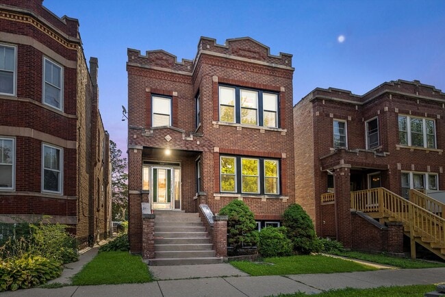 Building Photo - 2231 S 61st Ct Rental
