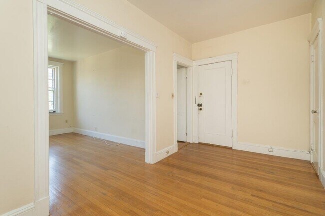 Photo - 17 Forest St Unit 44B