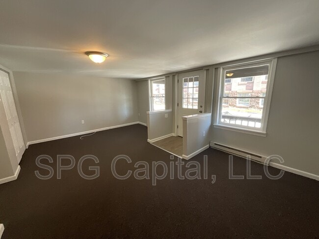 Photo - 144 Wilson St