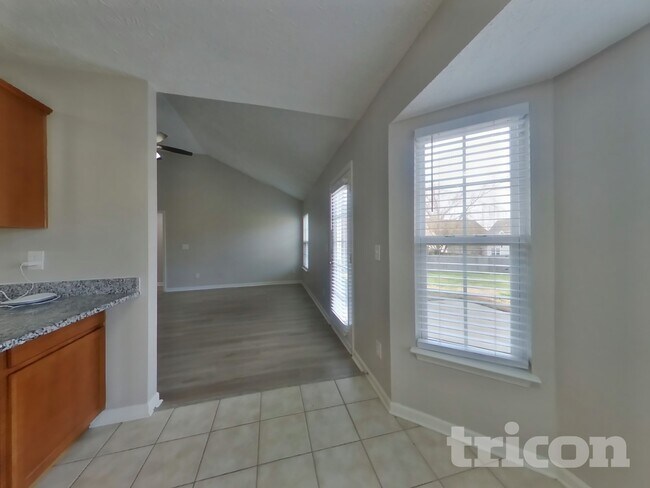 Photo - 2023 Fiona Way