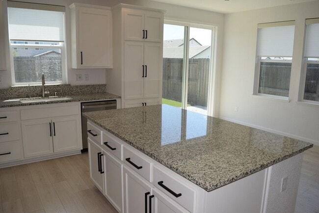 Photo - 2703 Coronado Ln