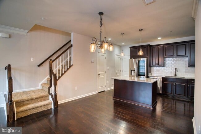 Photo - 23542 Buckland Farm Terrace