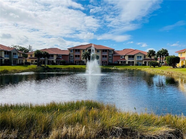 Building Photo - 13190 Bella Casa Cir Unit 146