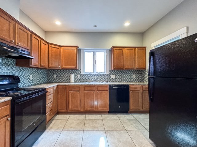 Building Photo - 37 Lowden Ave Unit 1