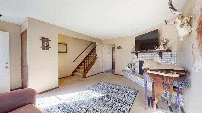 Photo - Well-maintained Duplex