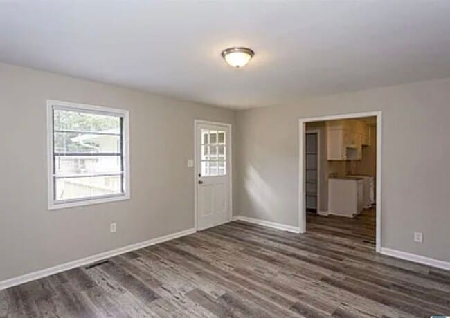 Photo - 1601 4th St NW