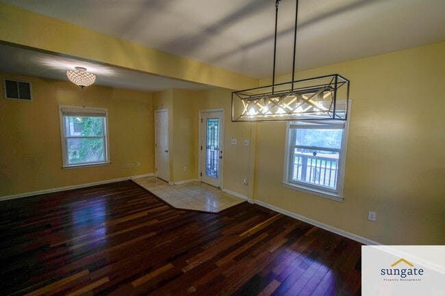 Photo - 3510 Hamilton Ave