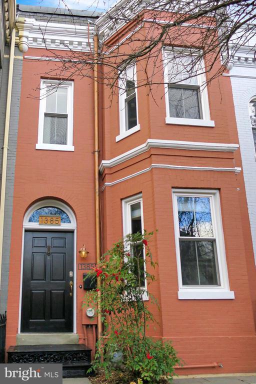 Photo - 1385 F St NE Townhome