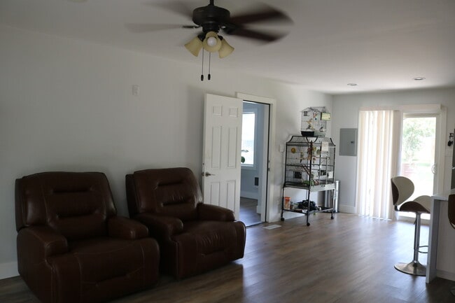 Photo - 22407 Strassburg Ave House