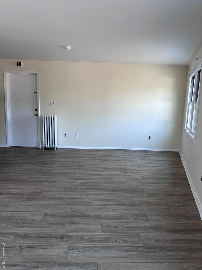 Building Photo - 309 Woods Ave Unit A Rental