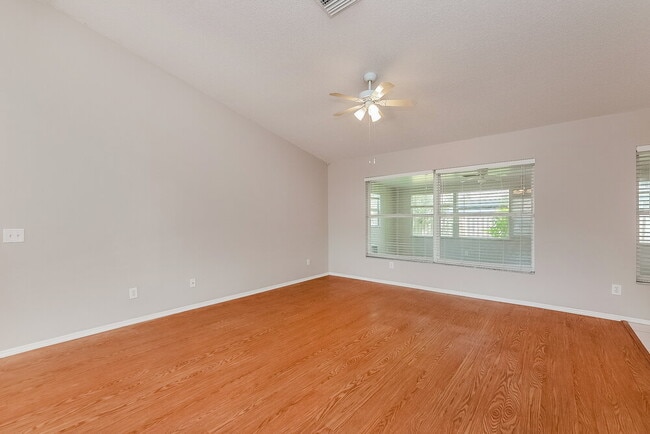 Photo - 11804 Dunster Ln