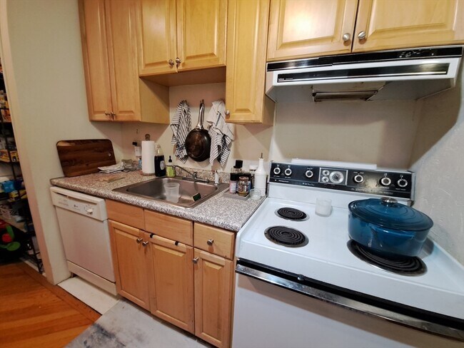 Photo - 125 Fulton St Unit 2