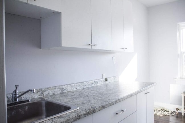 Photo - Moodie Apartments