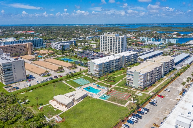 Photo - 2020 N Atlantic Ave