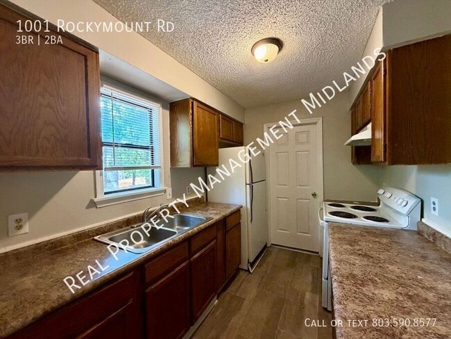 Photo - 1001 Rockymount Rd