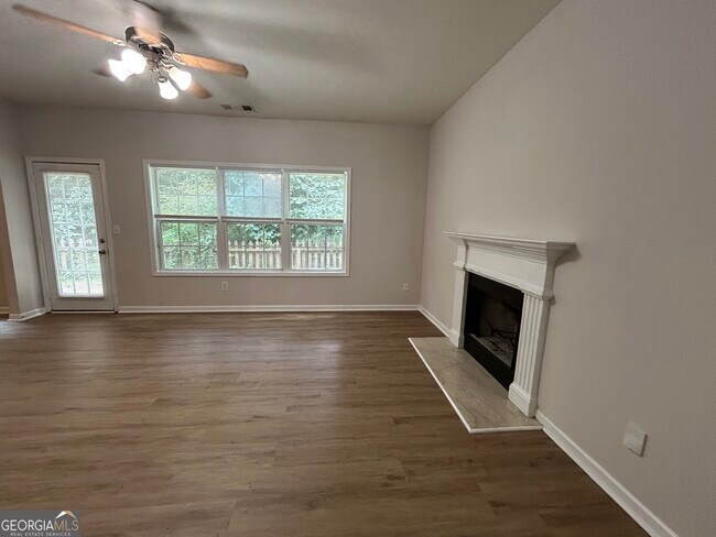Photo - 6533 Silk Tree Pointe