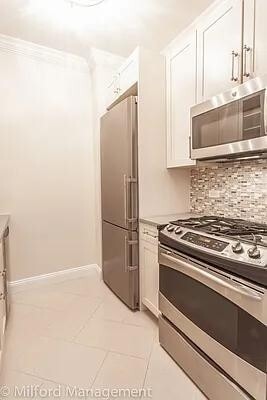 Building Photo - 99 Battery Pl Unit 9G