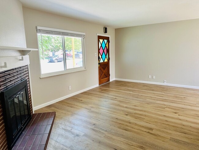Photo - Charming 3 Bedroom Home