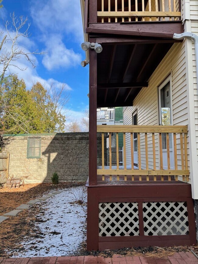 Photo - Huge 2000+ sf unit with In-unit laundry an...