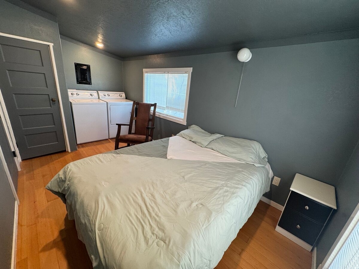 Photo - Fully furnished 1bed/ 1 bath