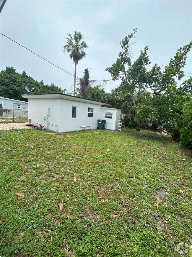 Building Photo - 1220 NE 110th Terrace Rental