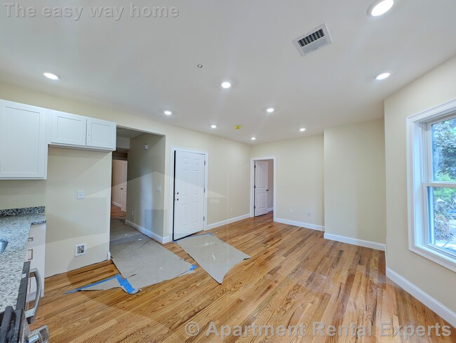 Photo - 22 Holyoke Rd Unit 2