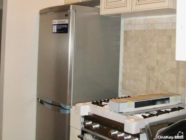 Building Photo - 211 W 88th St Unit 1C Rental