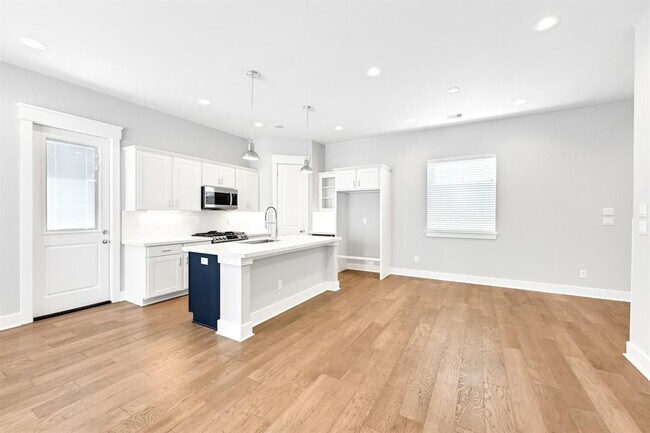 Photo - 4476 W Tidwell Rd