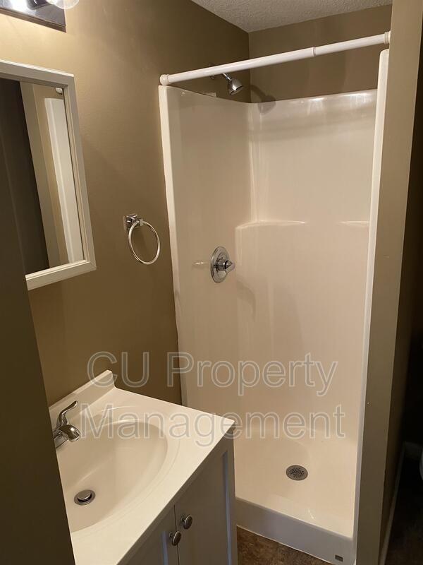 Photo - 709 W Church St Unit Apt 8