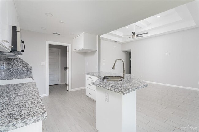 Photo - 13 Ginger Ave