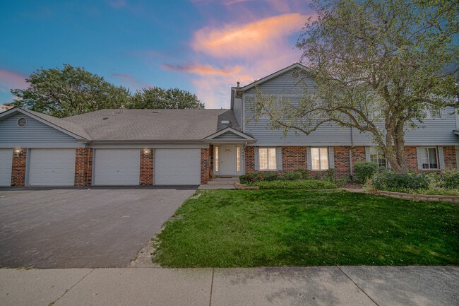 Photo - 1661 Commodore Ct Unit 3
