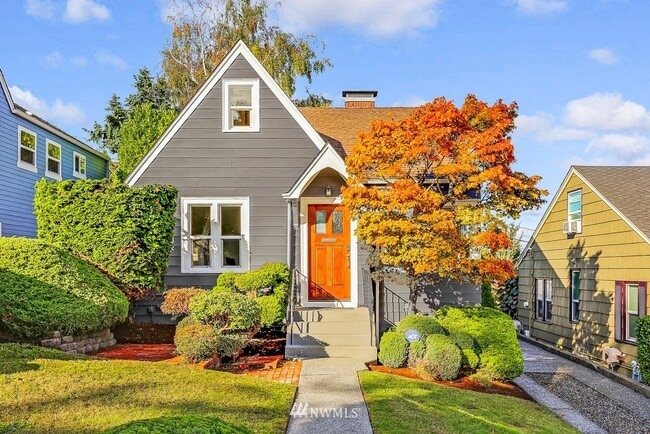 Photo - 4749 37th Ave SW