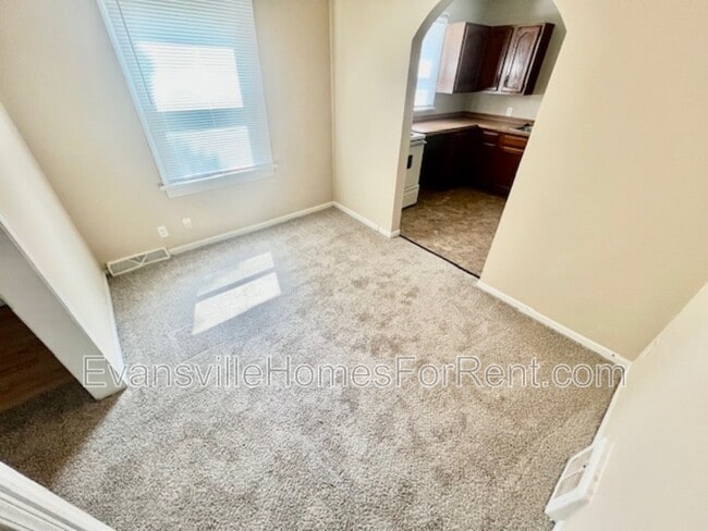 Photo - 6501 Uebelhack Rd