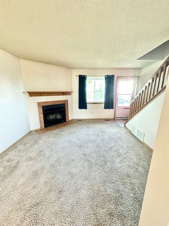 1329 Soaring Eagle Dr