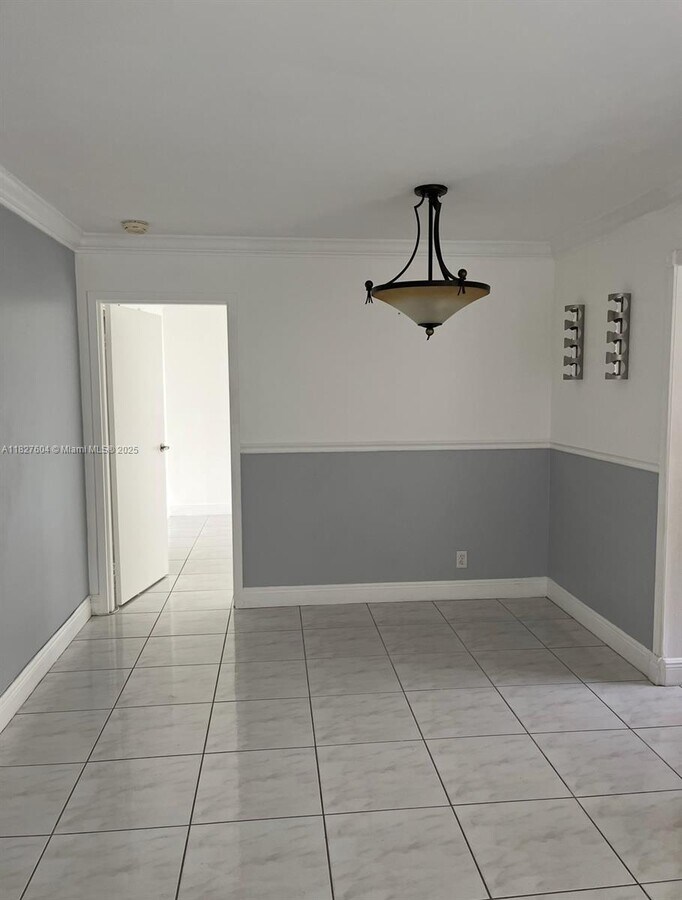 Photo - 16919 N Bay Rd Unidad 102-2