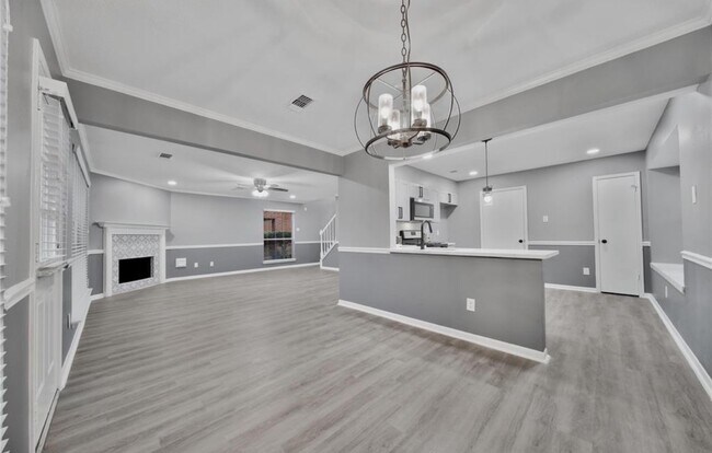 Photo - 10503 Timberloch Dr