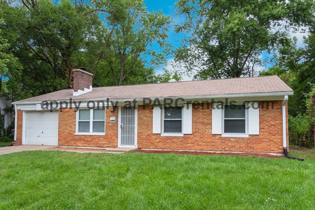 Building Photo - 6218 E Hampton Dr