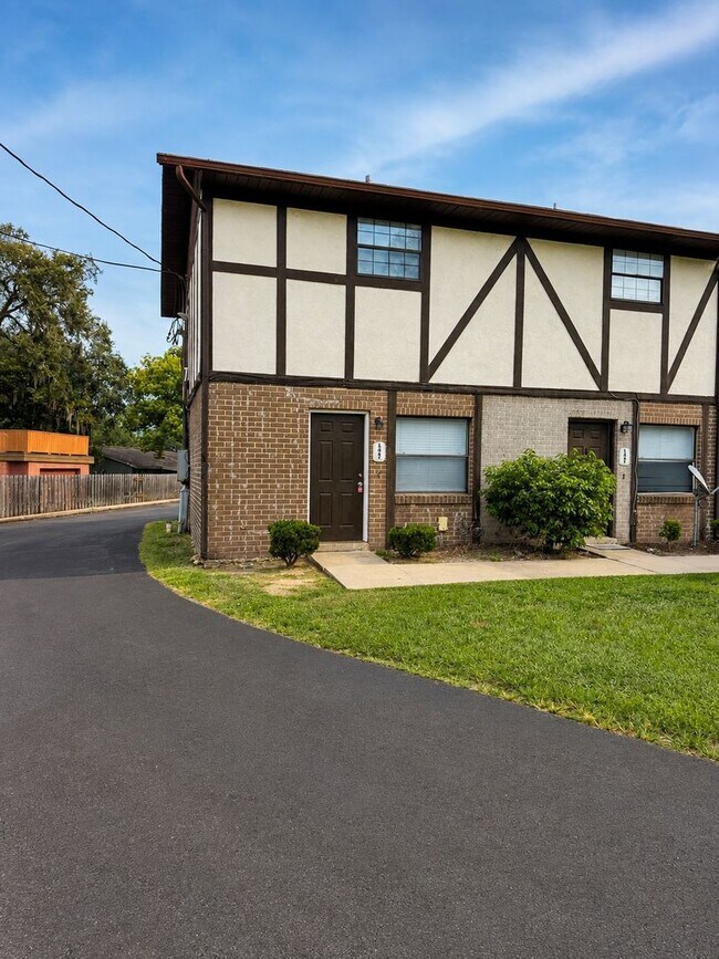 Photo - 1417 NE 17th Ave