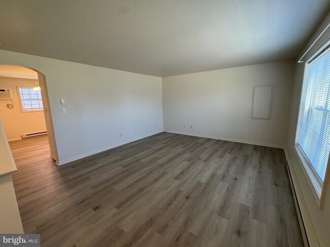 Photo - 145 Fayette St