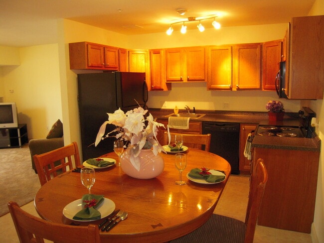 Photo - Stonybrook Apartments