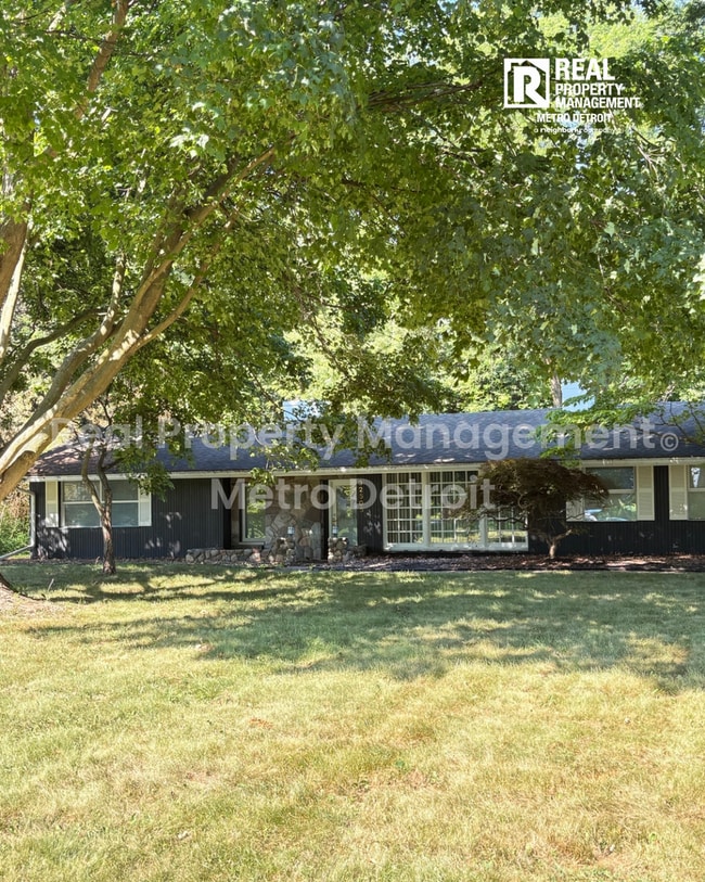 Photo - 32505 Bellvine Trail
