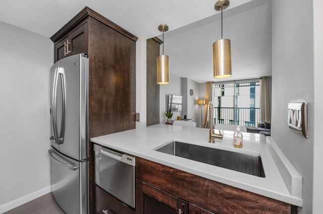 Photo - 12-12 Museum Way Unit 828