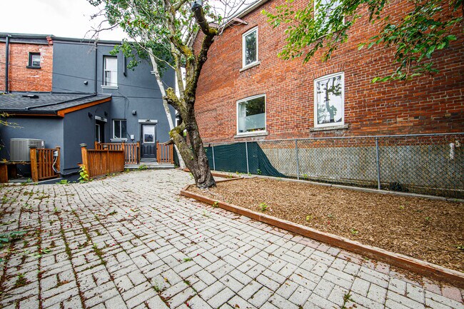Photo - 2045 Davenport Rd