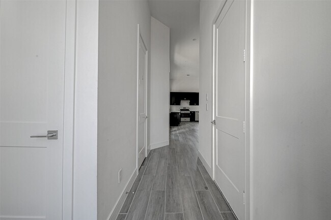 Photo - 8930 Spring Knoll Forest Dr