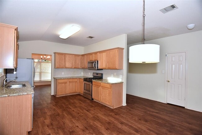 Photo - 3305 Stonewall Dr