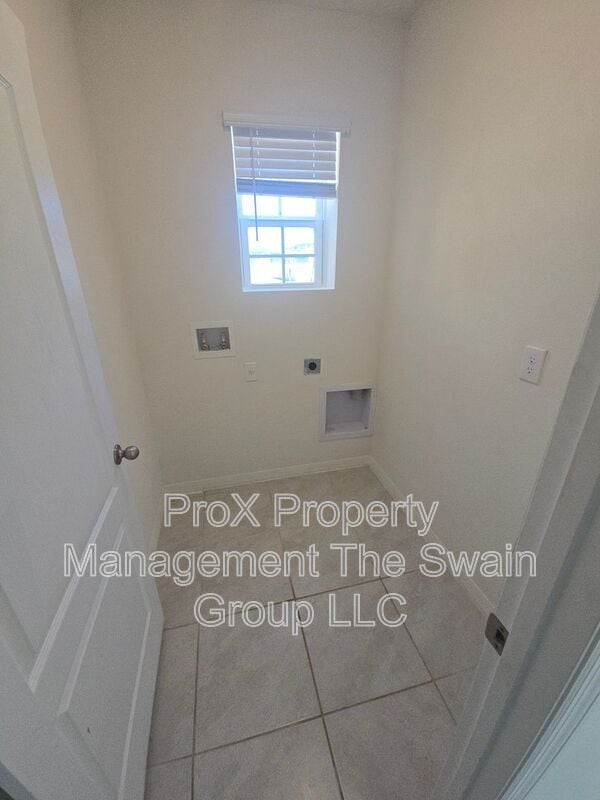 Photo - 1768 Carnostie Rd