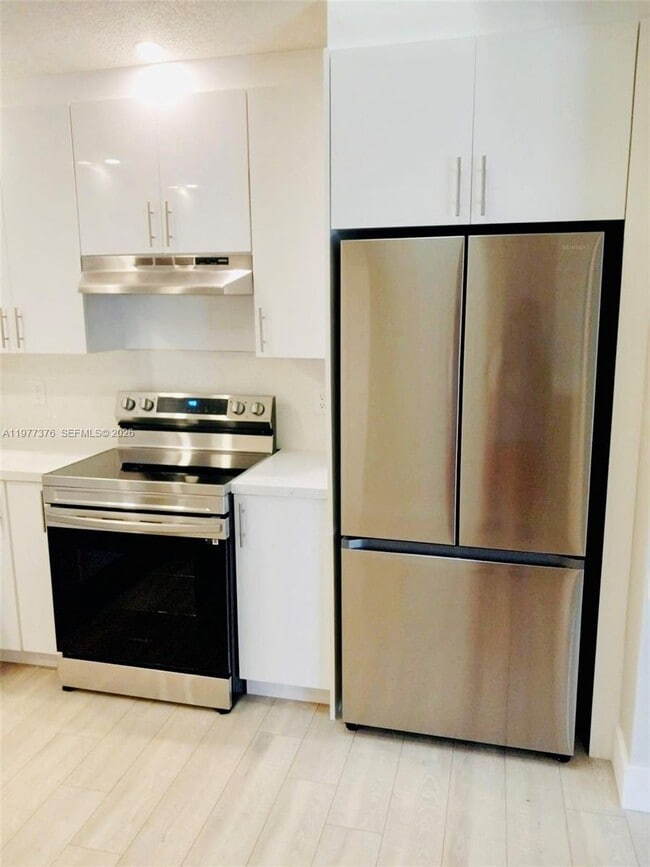 Photo - 1439 Captains Walk